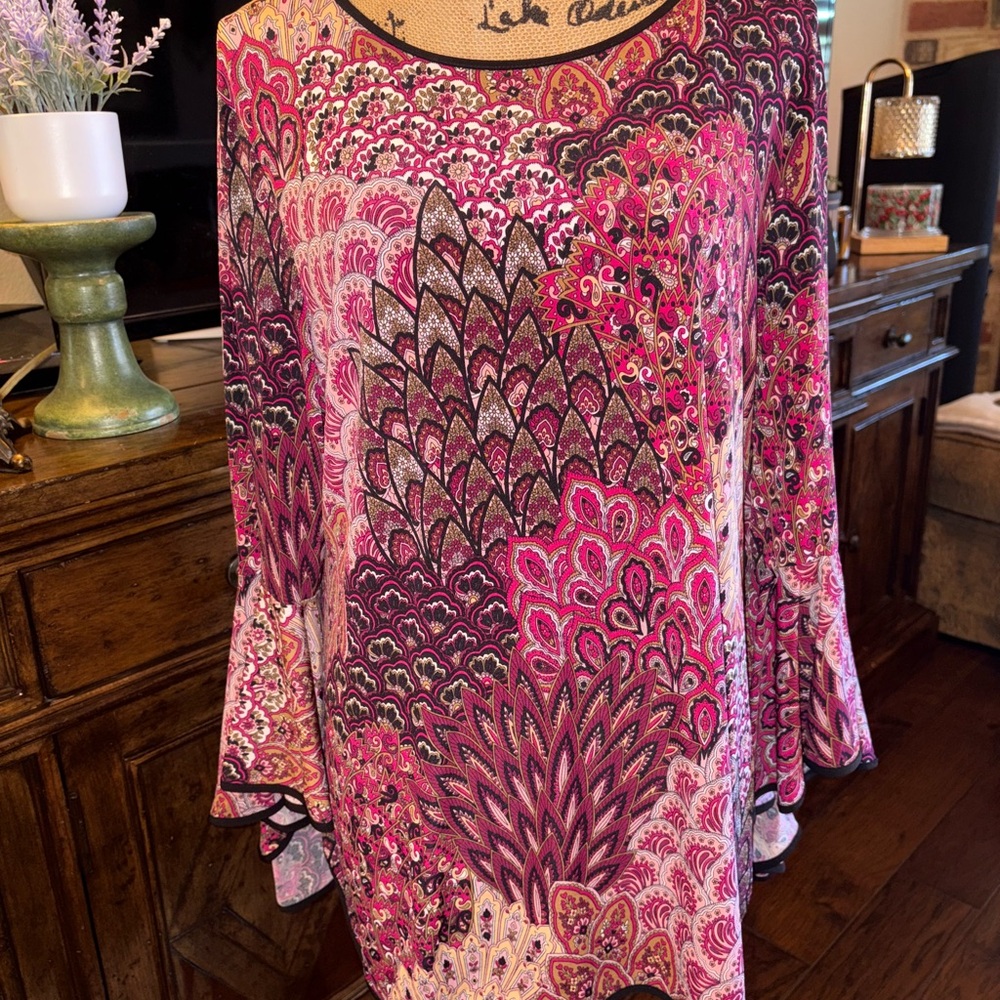 Sam & Jess Floral Top with Flutter Sleeves